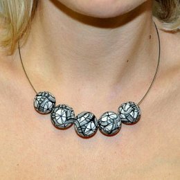 Náhrdelník z kolekce BlackAndWhite